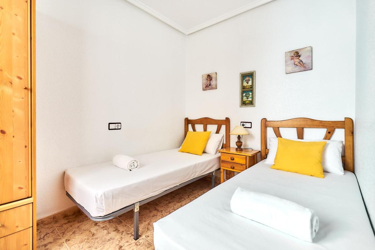 Espanhouse David 2 Bedroom Apartment Torrevieja With Pool Buitenkant foto